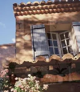 Logis Restaurant Des Pins Bédoin